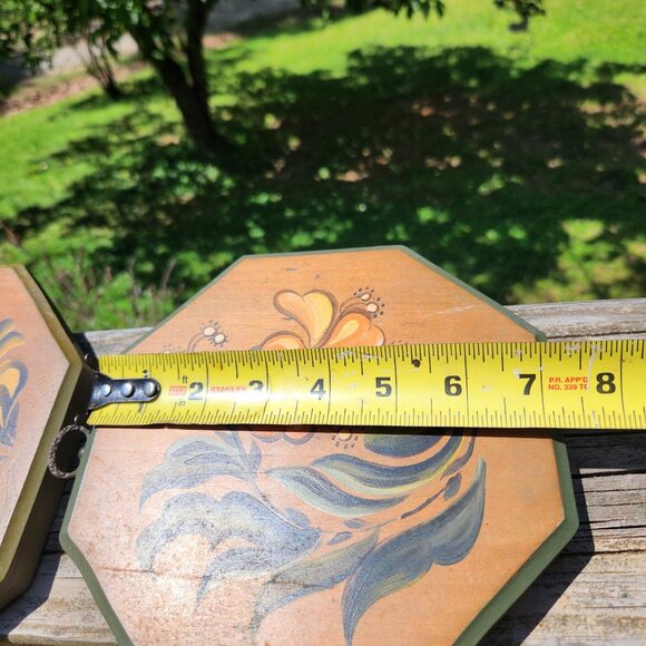 Vintage 3 Hand-Painted Octagonal Wooden Wall Plaques With Floral Designs Signed - Picture 5 of 13